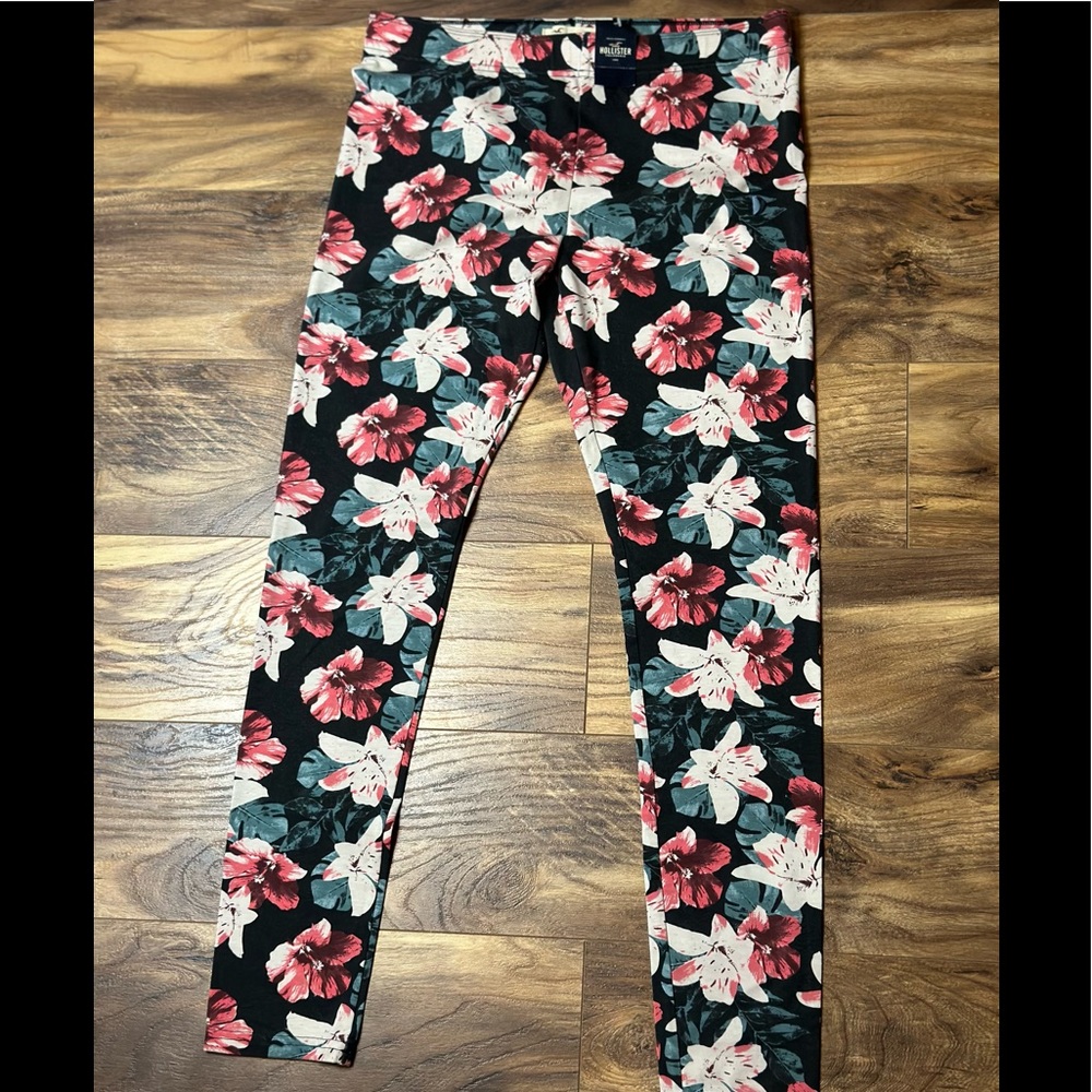 HOLLISTER leggings